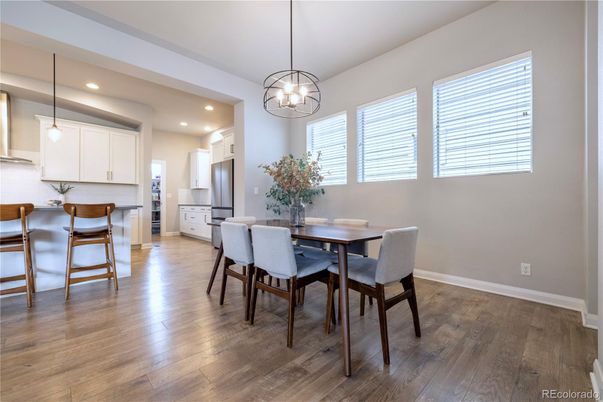 Chandelier, Dining room, Interior, Kitchen, Pendant Lights, Recessed Lighting, Wood Texture Flooring