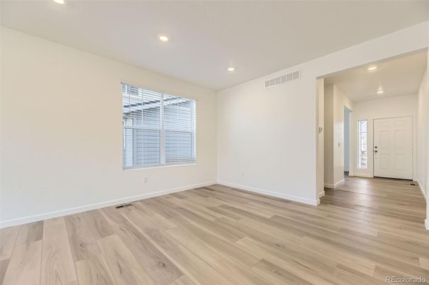 Empty room, Interior, Recessed Lighting, Wood Texture Flooring