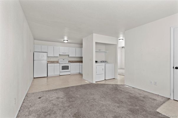 Interior, Kitchen, Washer