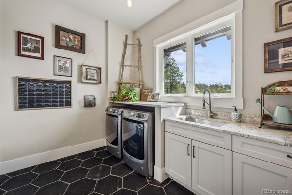 Interior, Recessed Lighting, Washer