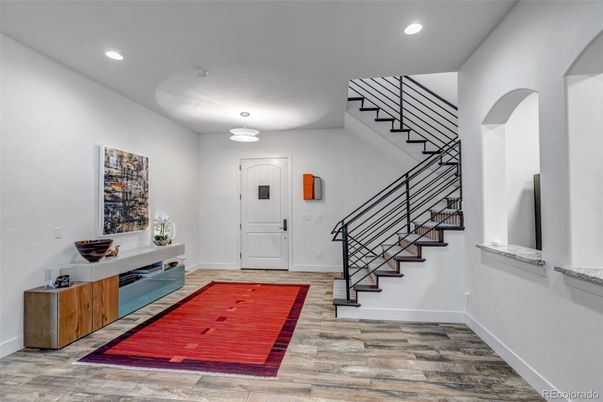 Interior, Recessed Lighting, Wood Texture Flooring