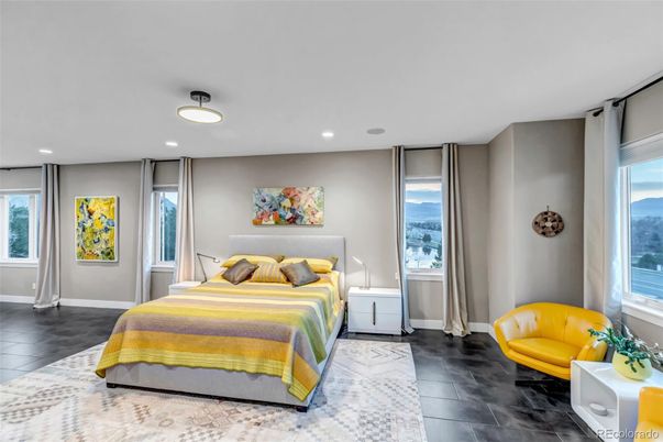 Bedroom, Interior, Recessed Lighting