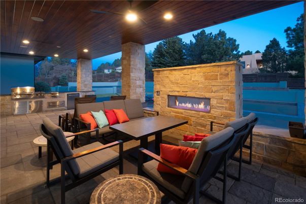 Exterior, Fireplace