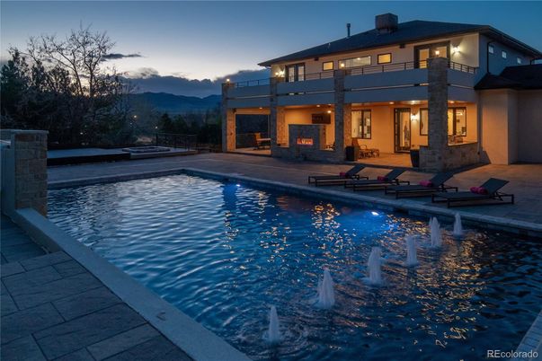 Exterior, Fireplace, Pool