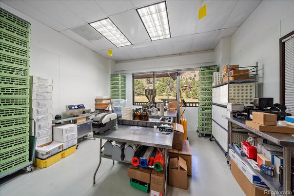 Home Office, Interior