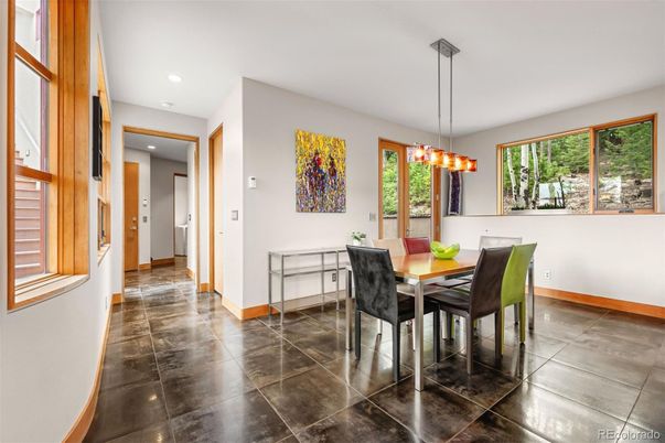 Dining room, Interior, Pendant Lights, Recessed Lighting