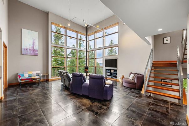 Interior, Living room, Pendant Lights, Recessed Lighting