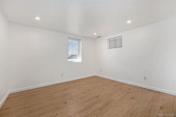 Empty room, Interior, Recessed Lighting, Wood Texture Flooring