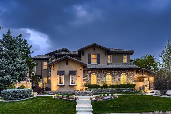 Exterior, Facade, Mediterranean