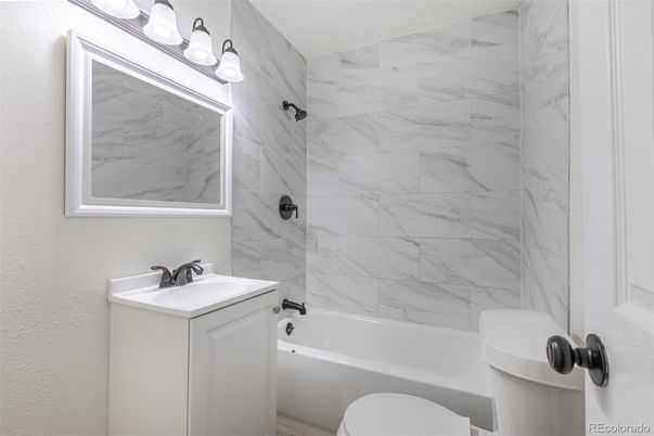 Bathroom, Interior, Marble Walls