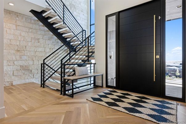 Interior, Recessed Lighting, Wood Texture Flooring