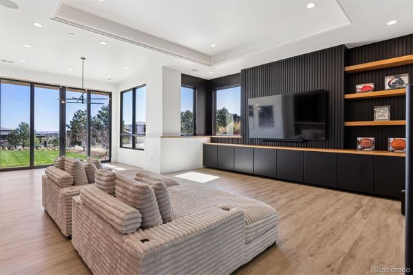 Interior, Living room, Pendant Lights, Recessed Lighting, Wood Texture Flooring