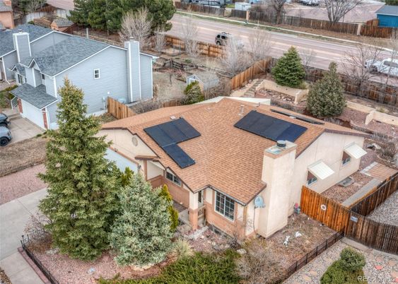 Exterior, Drone
