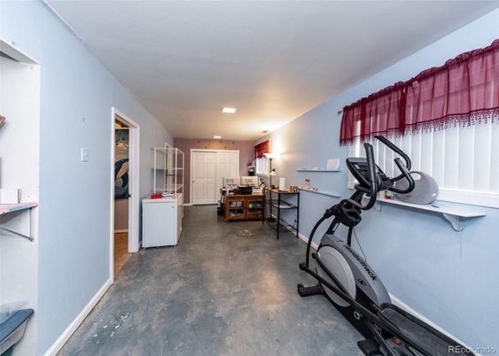 Fitness Equipment, Interior, Recessed Lighting