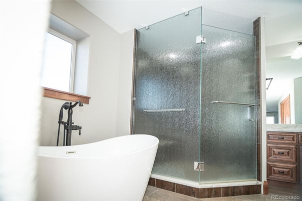 Bathroom, Free Standing Baths, Glass Shower, Interior