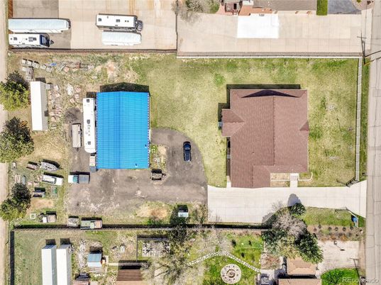 Exterior, Drone