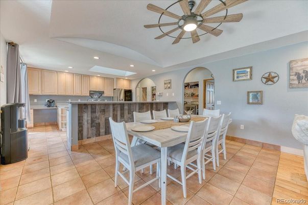 Dining room, Interior, Kitchen, Recessed Lighting
