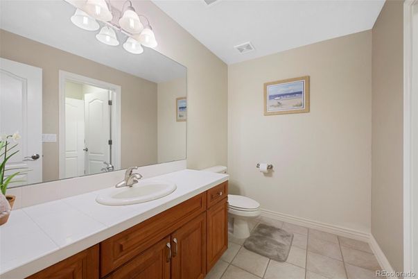 Bathroom, Interior, Tile Countertops