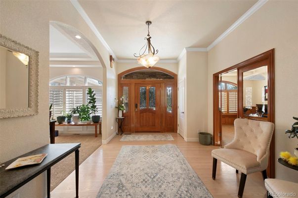 Interior, Pendant Lights, Recessed Lighting, Wood Texture Flooring