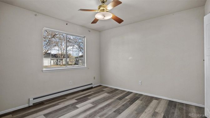 Empty room, Interior, Wood Texture Flooring