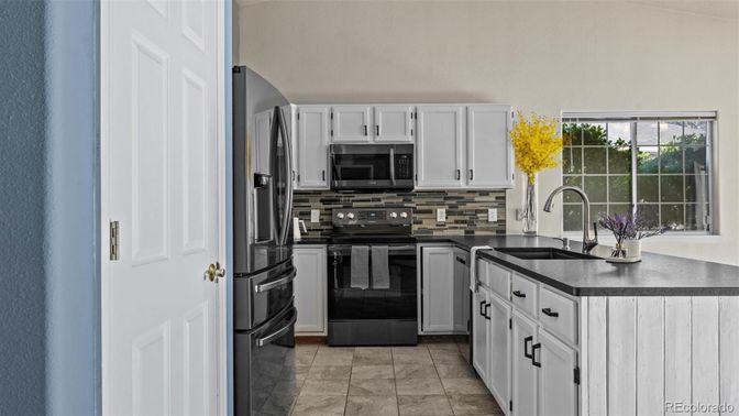 Interior, Kitchen
