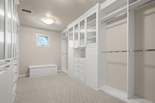 Interior, Walk-in Closets