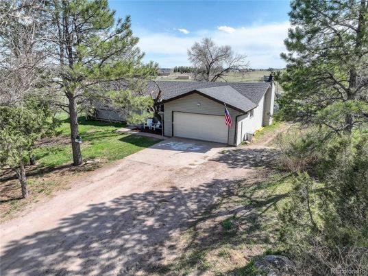 Backyard, Detached Garage, Exterior