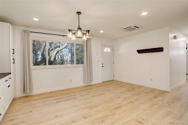 Empty room, Interior, Pendant Lights, Recessed Lighting, Wood Texture Flooring