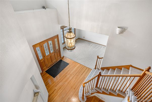 Interior, Pendant Lights, Wood Texture Flooring