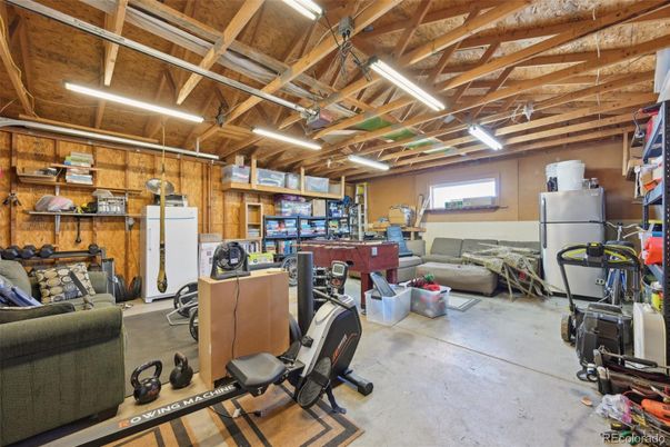 Fitness Equipment, Interior, Wooden Beams, Wooden Walls