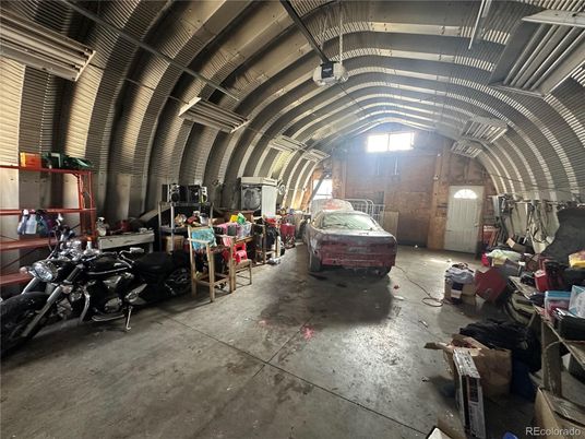 Garage, Interior