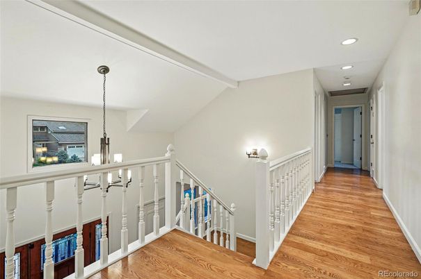 Interior, Pendant Lights, Recessed Lighting, Wood Texture Flooring