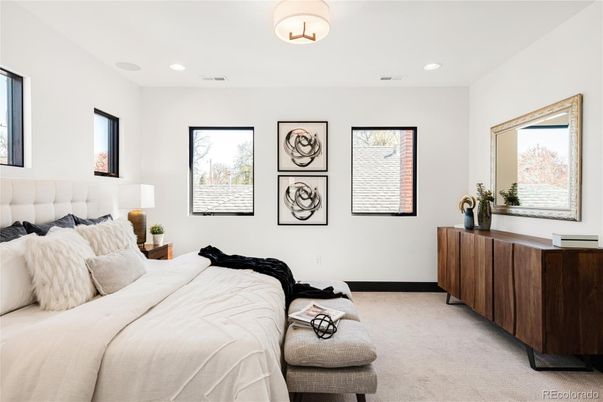 Bedroom, Interior, Recessed Lighting