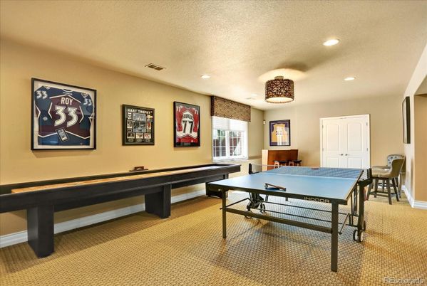 Billiard Table, Game Room, Interior, Recessed Lighting