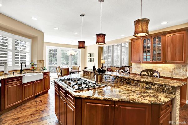 Dining room, Interior, Kitchen, Pendant Lights, Recessed Lighting, Wood Texture Flooring