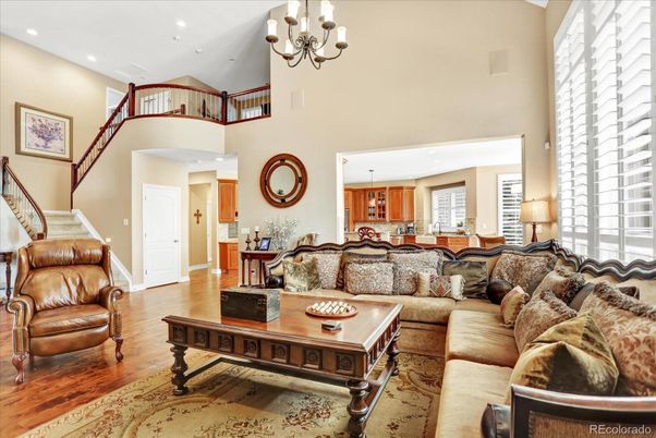 Chandelier, Interior, Living room, Recessed Lighting, Wood Texture Flooring