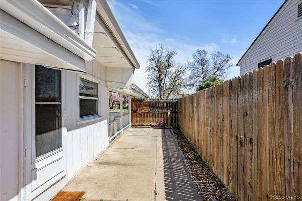 Backyard, Exterior