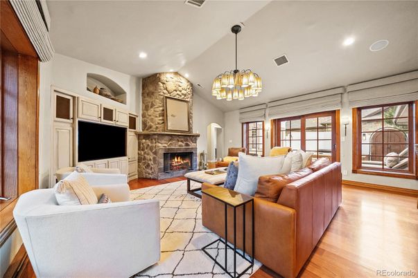 Fireplace, Interior, Living room, Pendant Lights, Recessed Lighting, Wood Texture Flooring