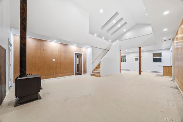 Empty room, Interior, Recessed Lighting