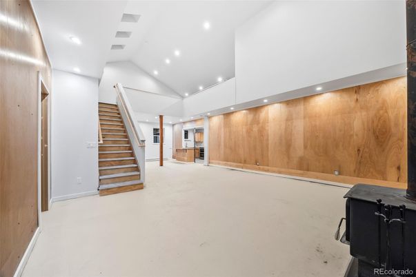 Empty room, Interior, Recessed Lighting