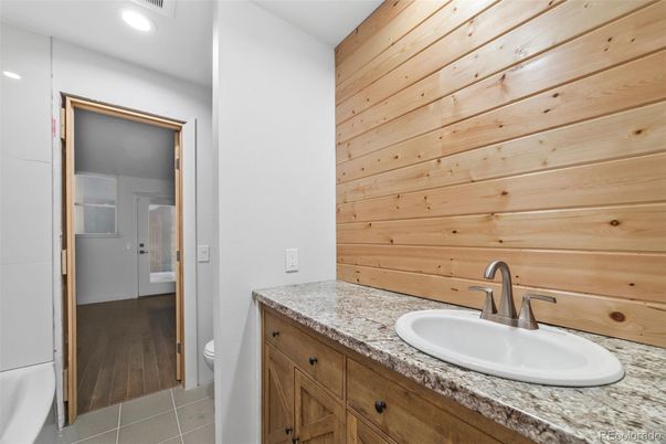 Bathroom, Interior, Recessed Lighting, Wooden Walls