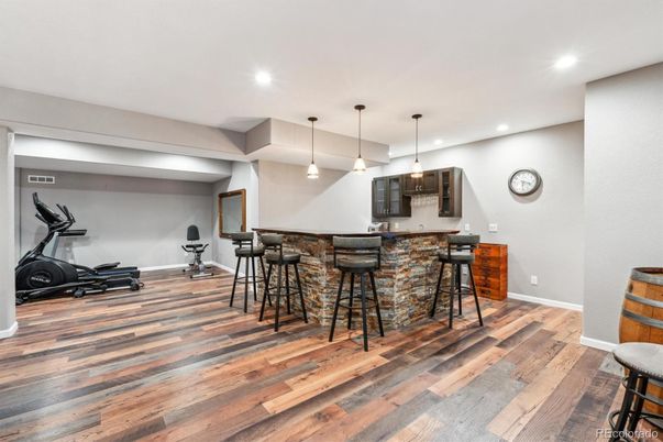 Fitness Equipment, Interior, Pendant Lights, Recessed Lighting, Wood Texture Flooring