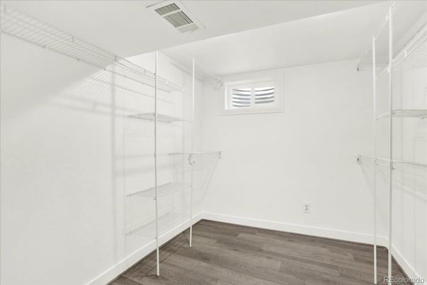 Interior, Walk-in Closets, Wood Texture Flooring