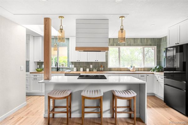 Interior, Kitchen, Pendant Lights, Recessed Lighting, Wood Texture Flooring