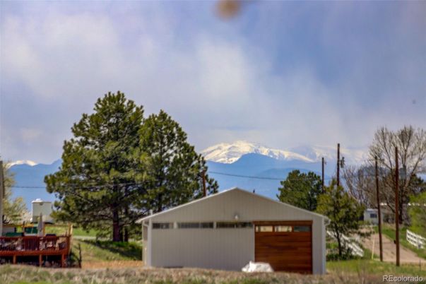Detached Garage, Exterior