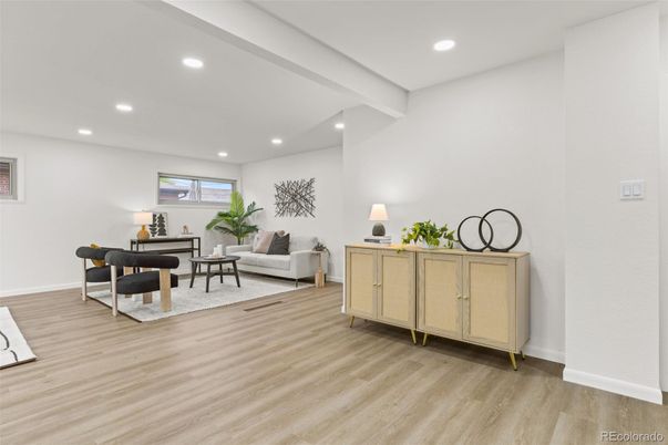 Interior, Living room, Recessed Lighting, Wood Texture Flooring
