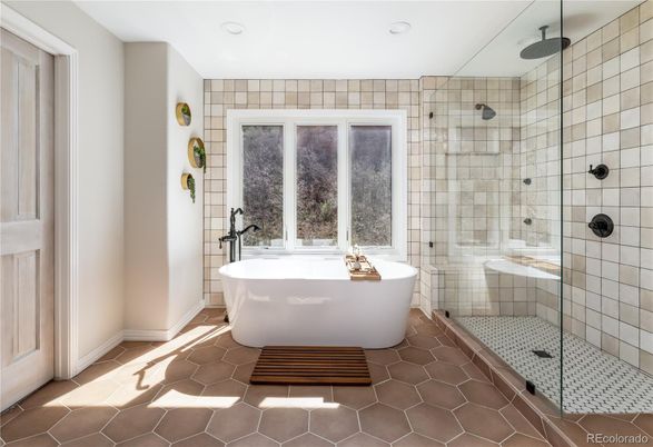 Bathroom, Free Standing Baths, Glass Shower, Interior, Recessed Lighting