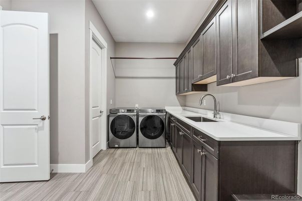 Interior, Recessed Lighting, Washer