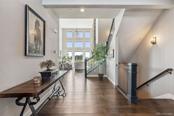 Interior, Pendant Lights, Recessed Lighting, Wood Texture Flooring
