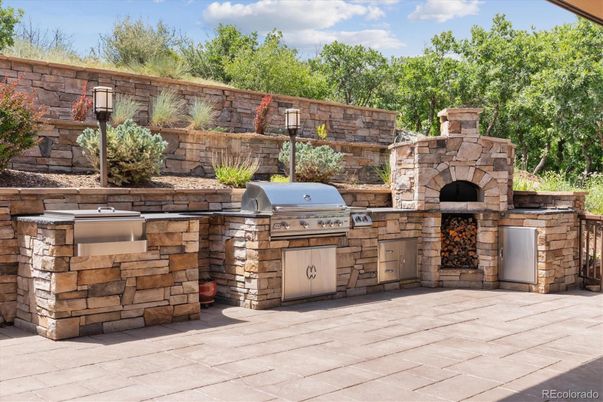 Exterior, Fireplace